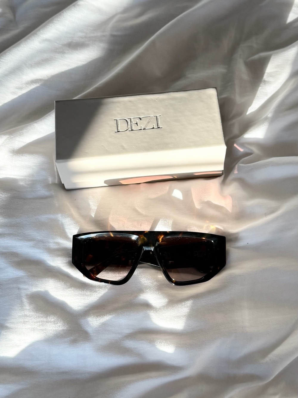 DEZI BACKTRACK | Brown/Tortoise